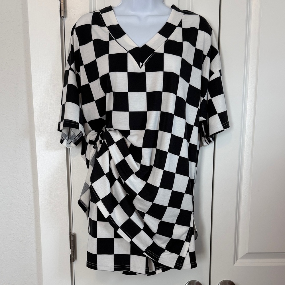 Black and White Checkered Women's Top